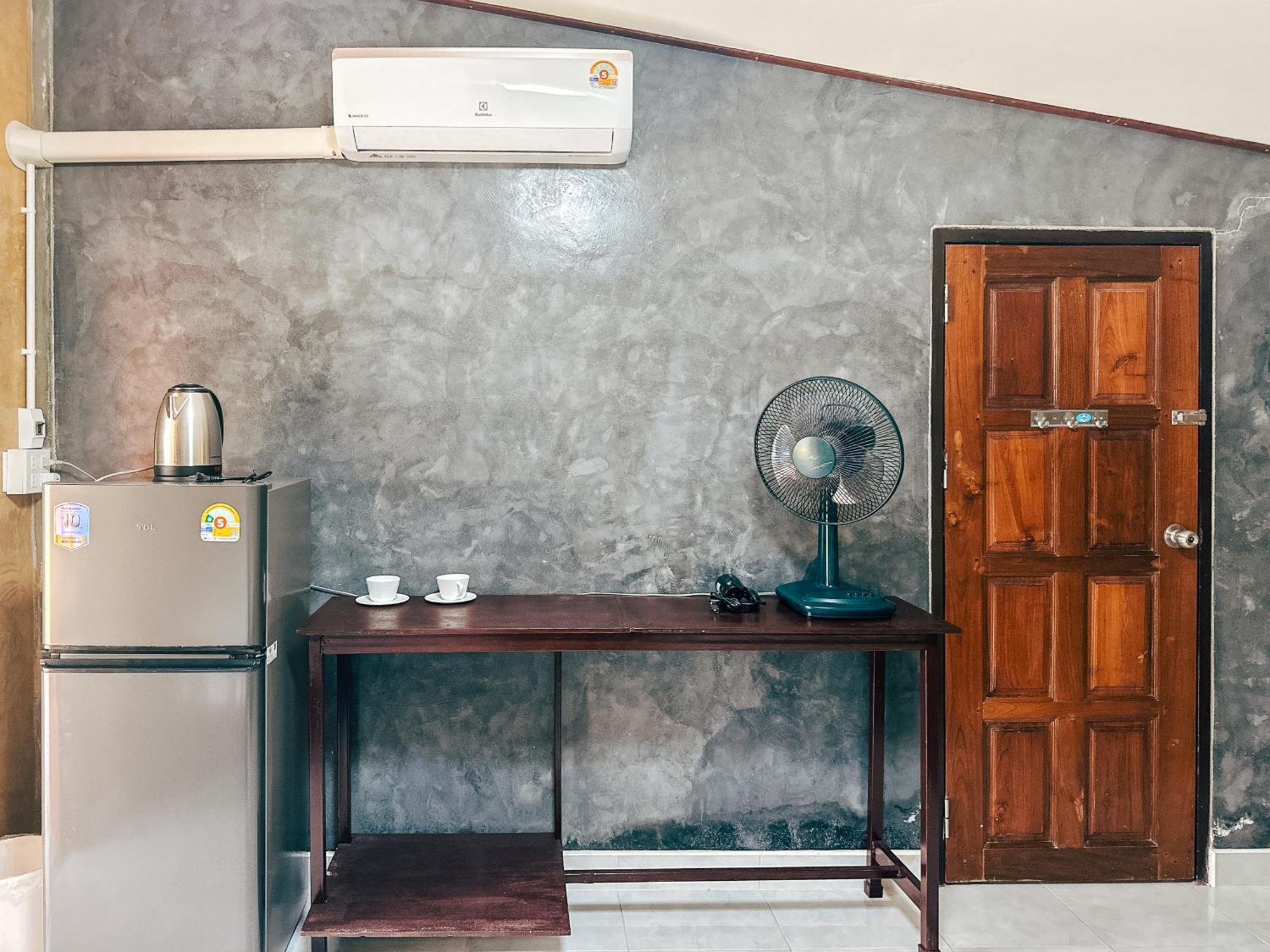 Baan Panmala Guesthouse - Ao Luek, Krabi town المظهر الخارجي الصورة